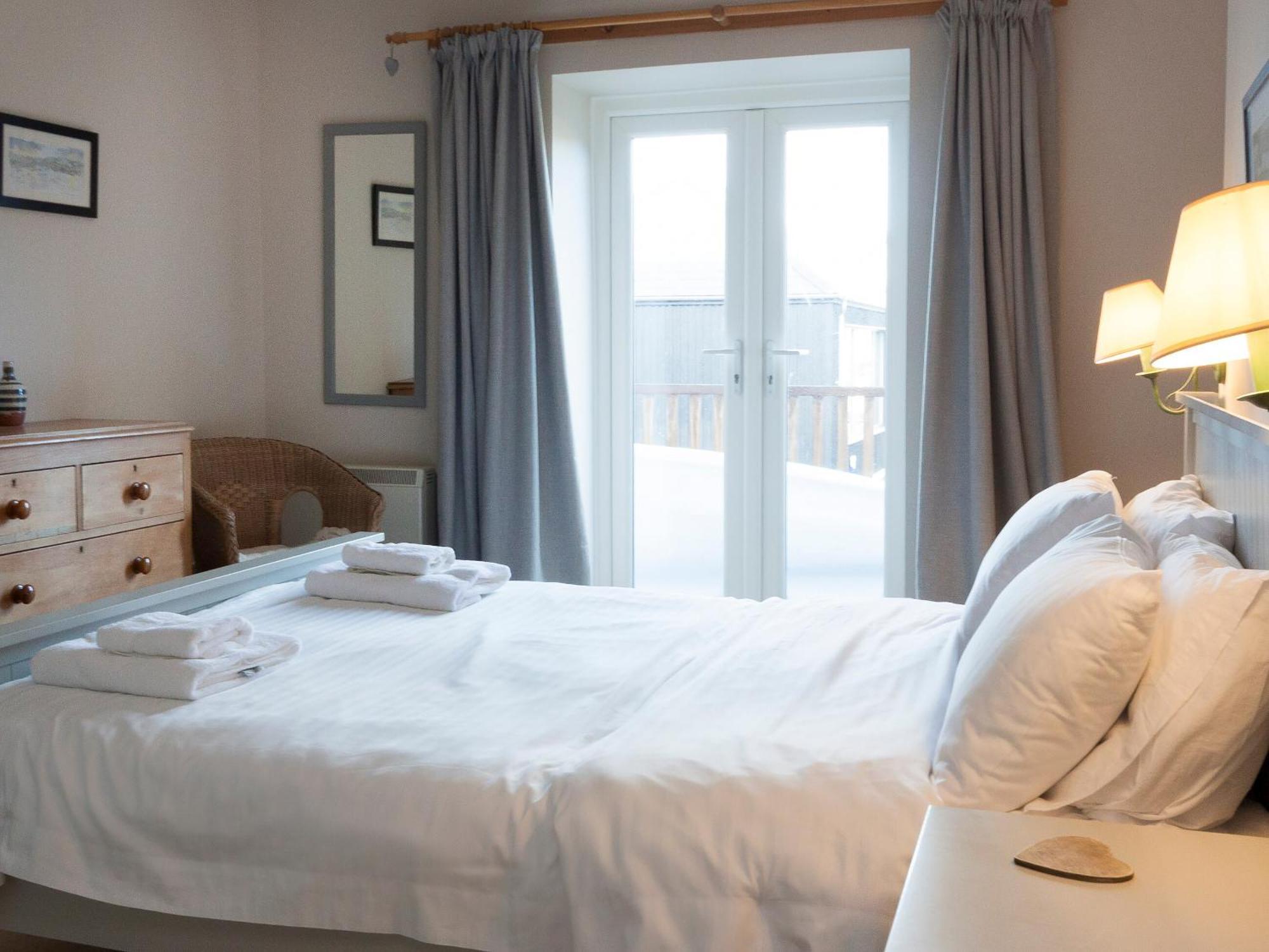 Aloft Villa Salcombe Exterior photo